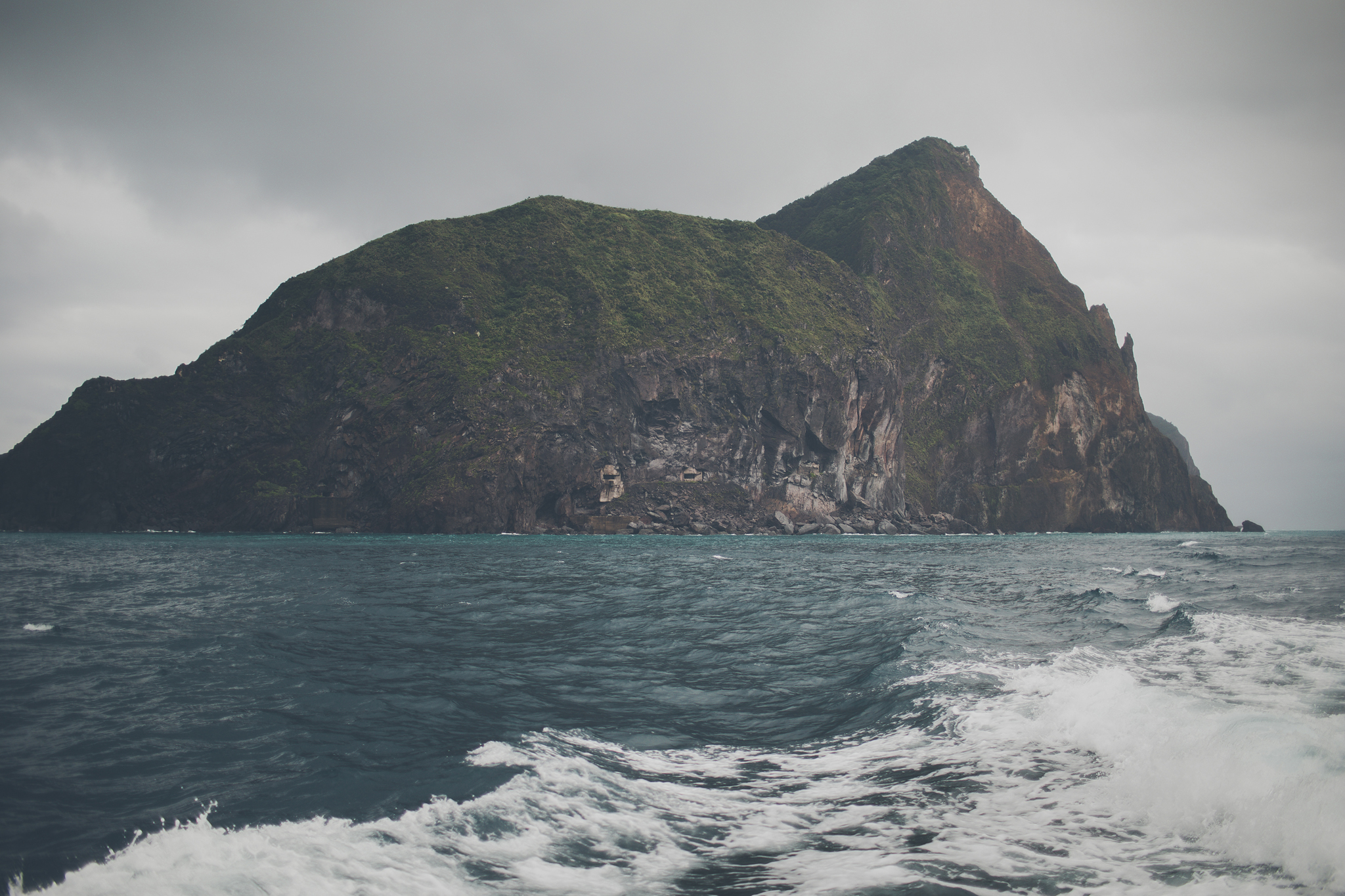風雨。龜山島外海